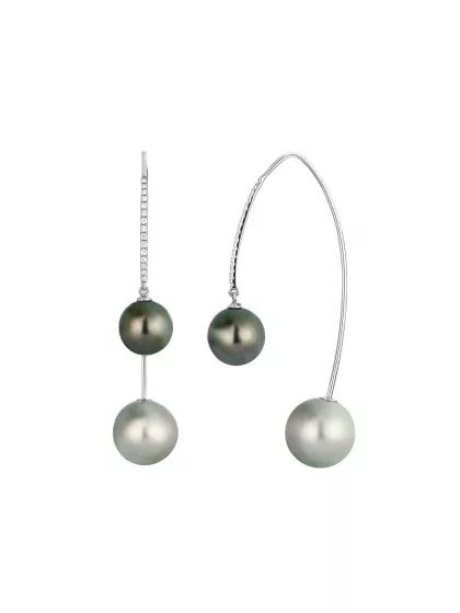 18k white gold, 4 Tahitian cultured pearls 9 – 12 mm, 30 diamonds 0.15 ct, 5 cm length