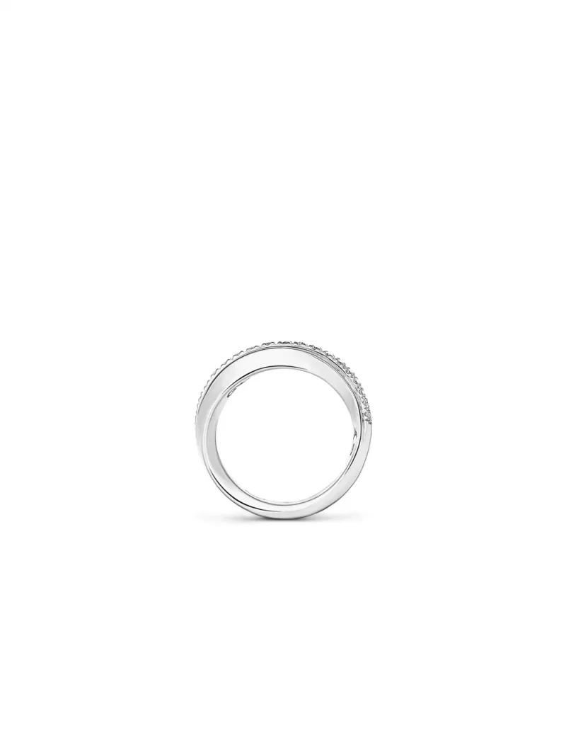 18k white gold, 21 diamonds 0.25 ct